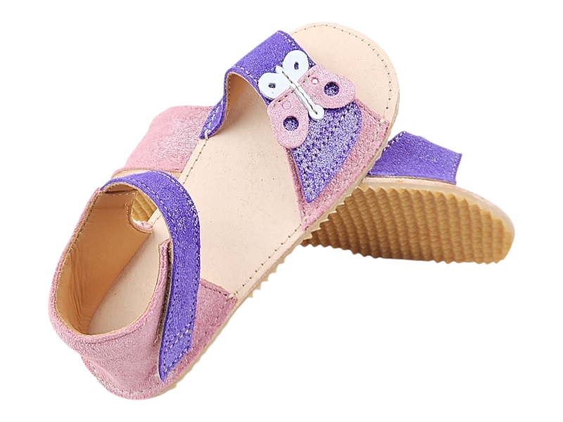 Dívčí kožené barefoot sandály MIRRISA růžová s motýlkem