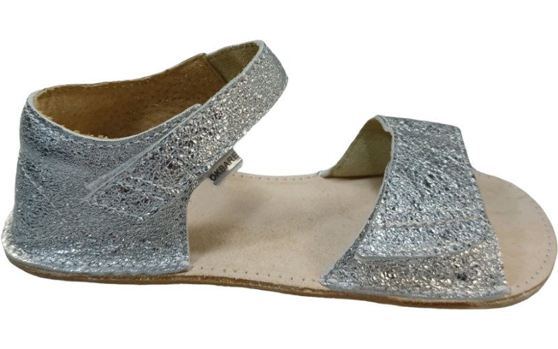 stříbrné barefoot sandálky