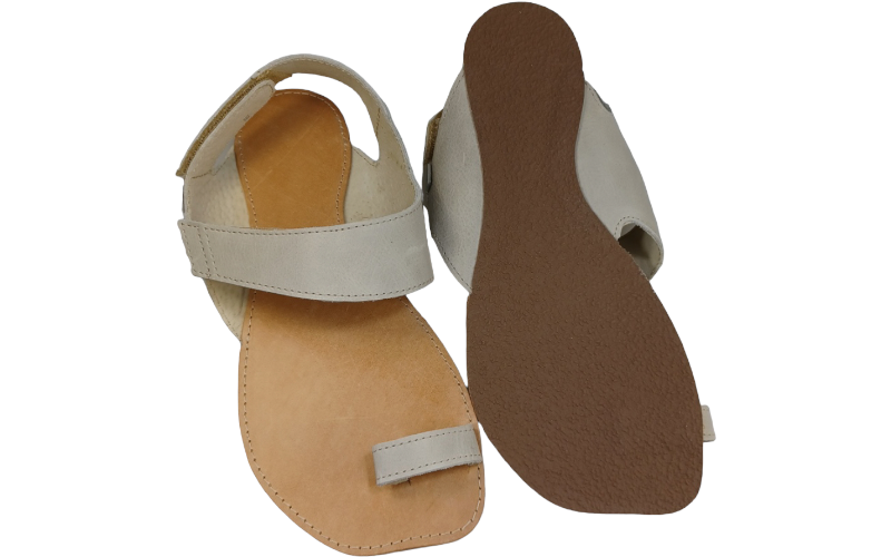unisex krémové bare sandály