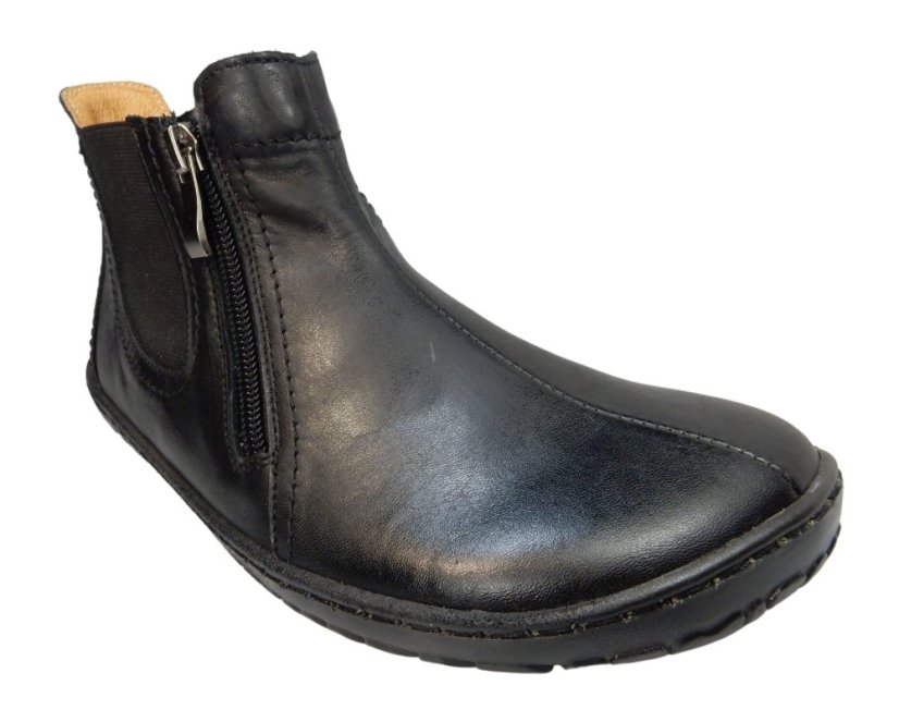 Široká barefoot špička pro komfortní chůzi