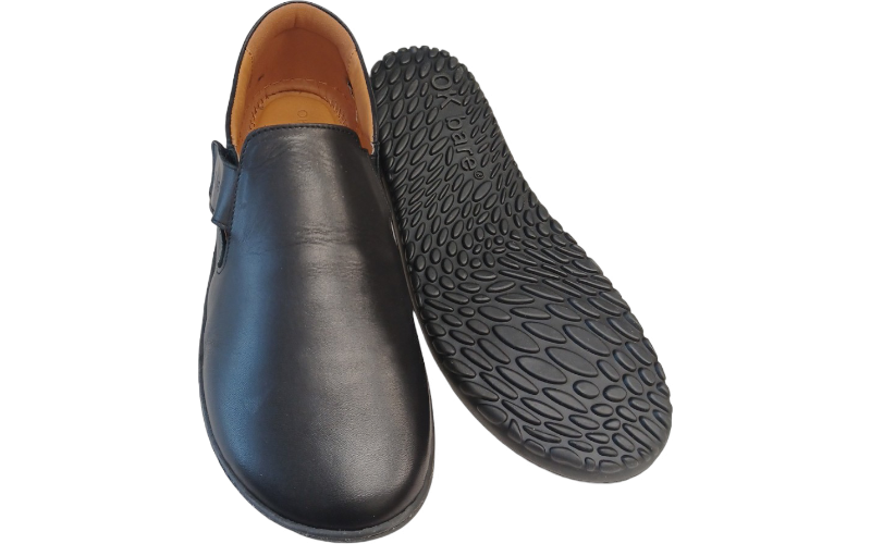 černé společenské polobotky barefoot