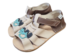 Chlapecké kožené barefoot sandálky Miami hnědá s traktorem