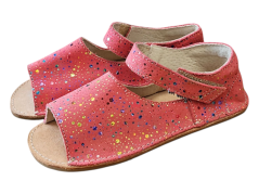 dívčí barefoot sandálky s potiskem